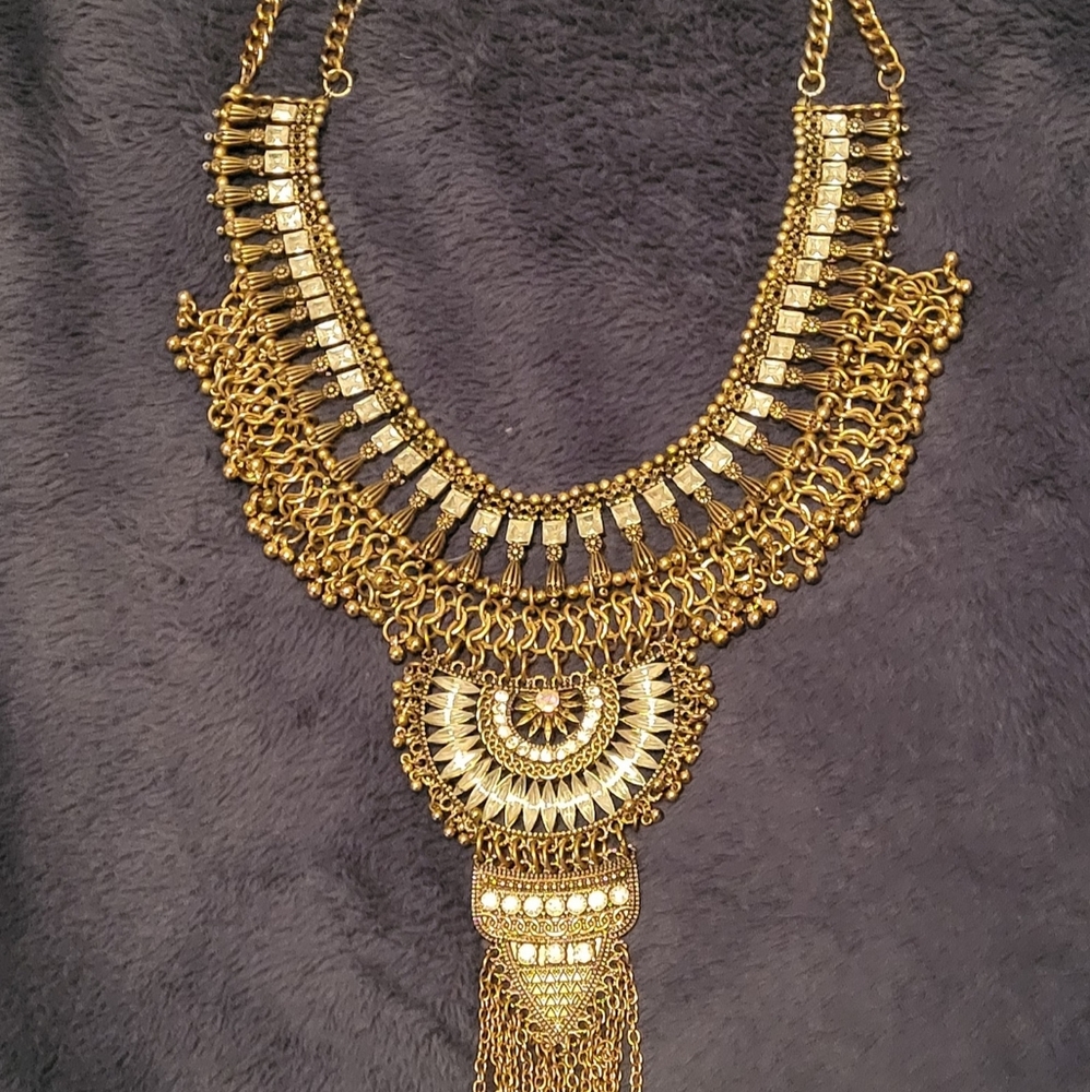 Jewelry/necklace